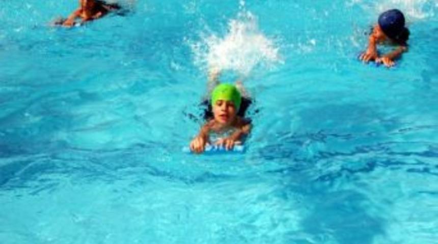 5 Bin &Ccedil;ocuk Daha Y&uuml;zme &Ouml;ğreniyor