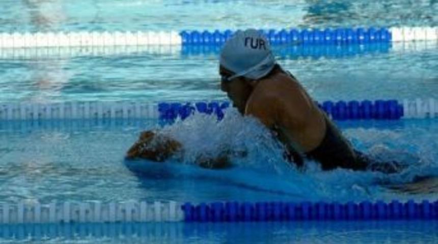 Kulüplerarası Anadolu Yüzme Yarışmaları Giresun’da