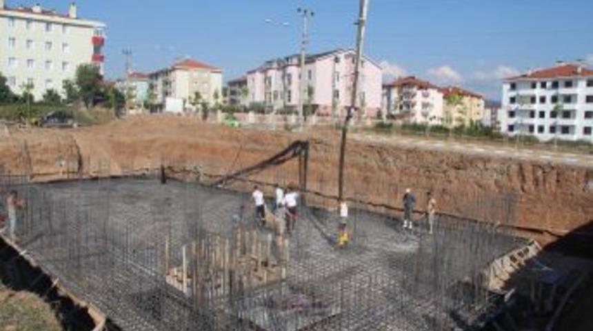 Hendek'te SGK Binasının Temeli Atıldı