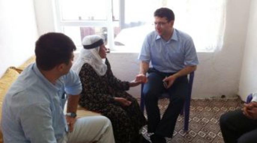 Kaymakam Mengi İl&ccedil;eden Ayrılmadan Son Kez Şehit Ailesini Ziyaret Etti