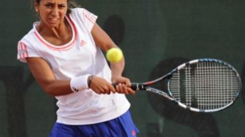 &Ccedil;ağla, New York&rsquo;ta İlk Engeli Ge&ccedil;ti