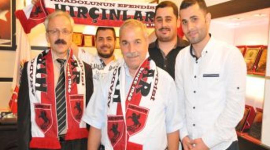 Hır&ccedil;ınlardan Taraftar Grubundan, Demirtaş&rsquo;a Ziyaret