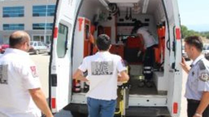 Beton Mikseri Şarampole Yuvarlandı: 1 Yaralı