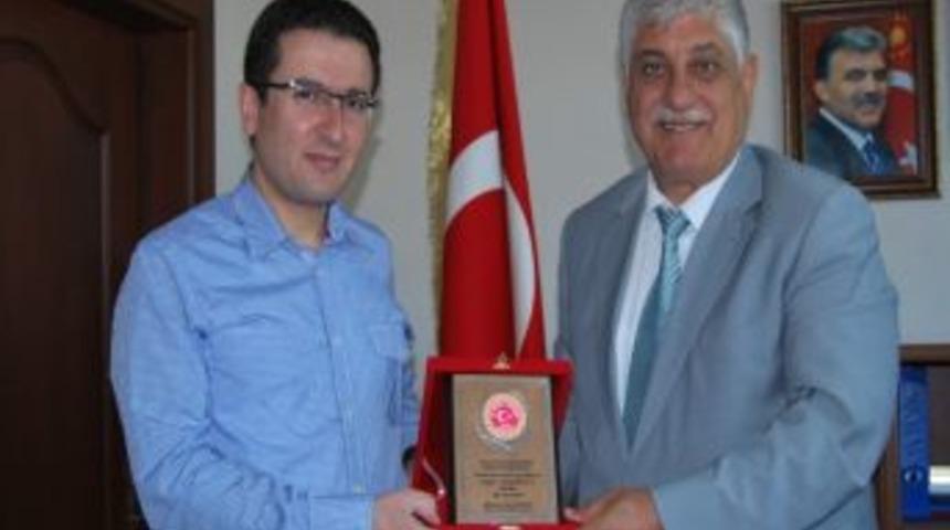 Hekimhan Kaymakamı Nurettin Dayan&rsquo;dan İl Genel Meclisi Başkanı Naci Şavata&rsquo;ya Ziyaret