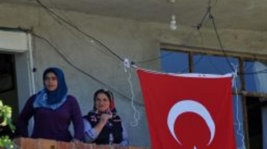 &Ccedil;orumlu Şehidin Annesi: Oğlumla Gurur Duyuyorum