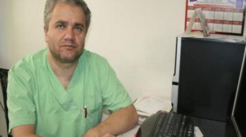 Hemoroid'i &Ouml;nlemenin Yolu Bol Sıvı Ve Lifli Yiyecekler