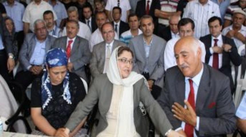 Bakan Şahin’in Gaziantep’teki Taziye Ziyaretleri