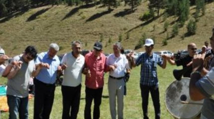 İspir Festival &Ccedil;oşkusunu Yaşıyor