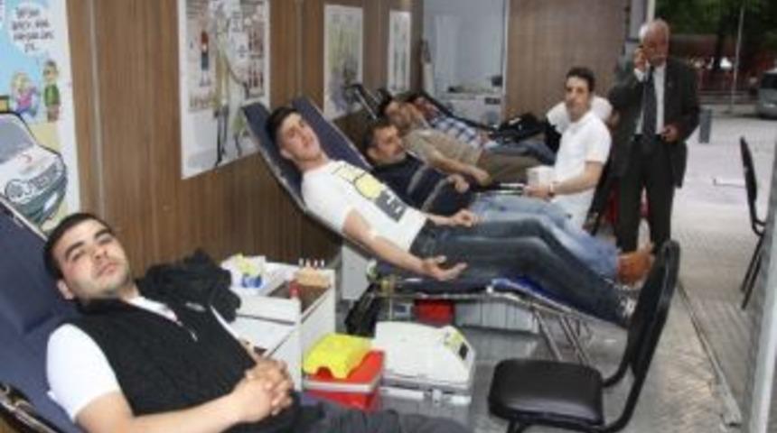 İnegöllüler, 8 Ayda 2 Bin 816 Ünite Kan Bağışladı