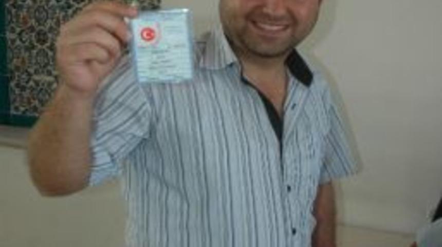 Ak Partili Baran Baba Oldu