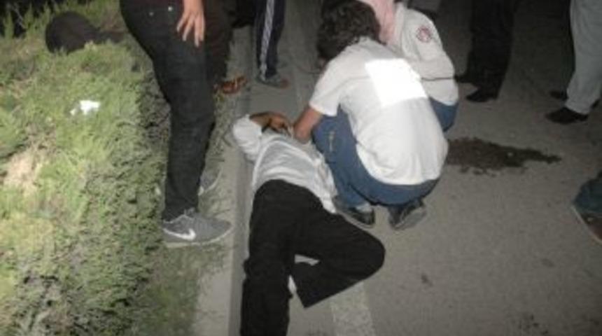 Van'da 2 Ayrı Trafik Kazası, 4 Yaralı