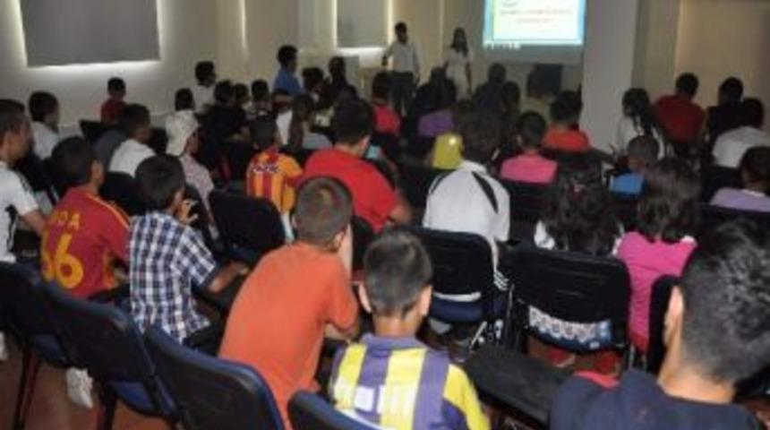 Gen&ccedil;lik Hizmetleri Ve Spor İl M&uuml;d&uuml;rl&uuml;ğ&uuml; Personeline &lsquo;sigaranın Zararları&rsquo; Semineri
