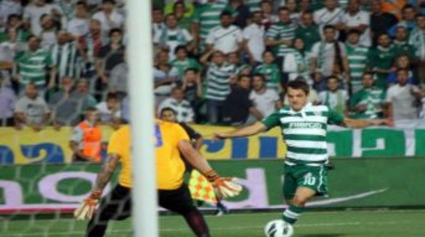 Batalla Mest Etmeye Devam Ediyor