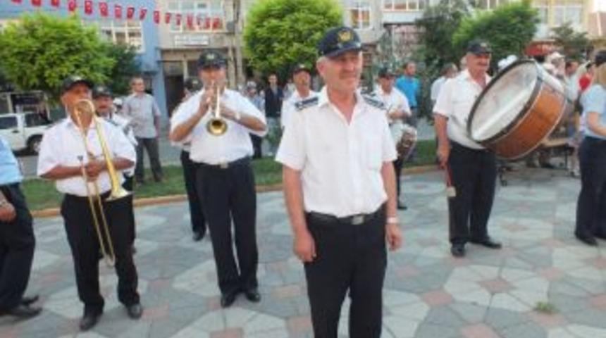 Bando Şefi Servis; &ldquo;yerimize Bandocu Bulamıyoruz.&rdquo;