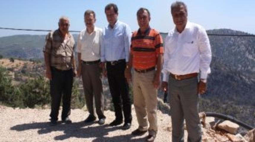 Chp Milletvekilleri Gülnar’da Yangın Bölgesini İncelediler