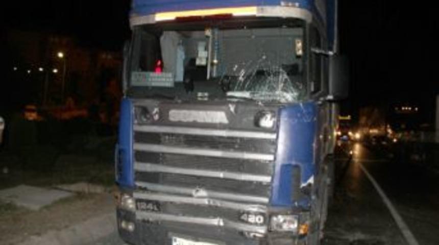 Tır Dehşeti: 8 Yaralı