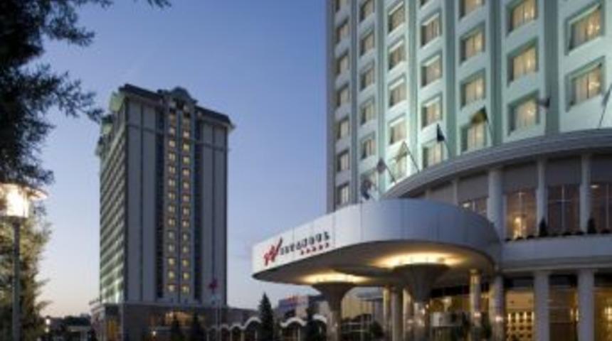 Satran&ccedil; Yıldızları Wow İstanbul&rsquo;da