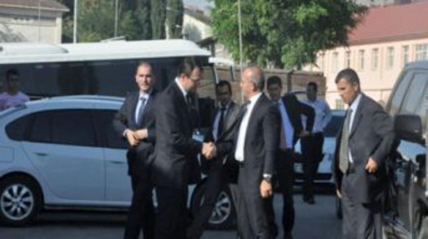 Bağcılar Kaymakamlığı'ndan Bitlis Valiliği'ne Atanan Yurdakul, G&ouml;reve Başladı