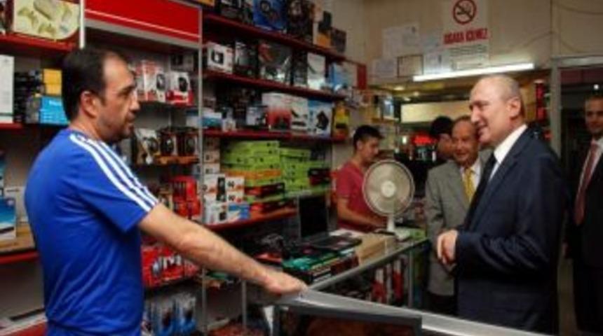 Eskişehir Valisi Kadir Ko&ccedil;demir Esnafın Sorunlarını Dinledi