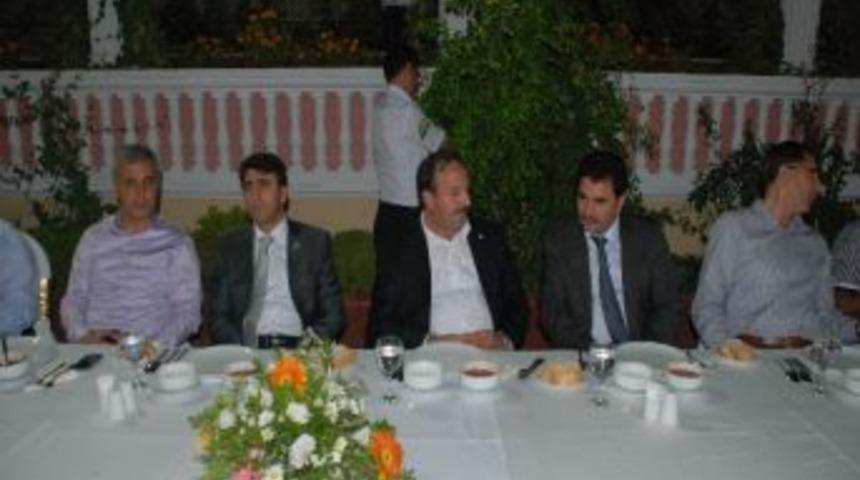 Kaymakam Ayg&ouml;l Onuruna Veda Yemeği