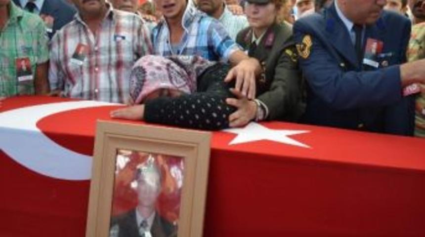 &ldquo;başını Dik Tut Anne&rdquo;