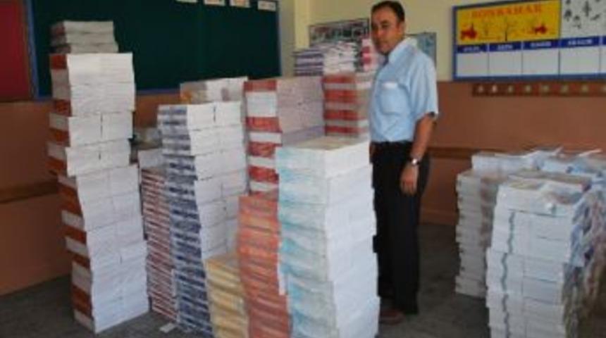 Aydın&rsquo;da Ders Kitapları Dağıtıldı