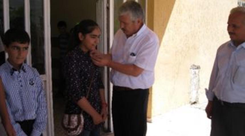 Başarılı Öğrenciler Altınla Ödüllendirdi