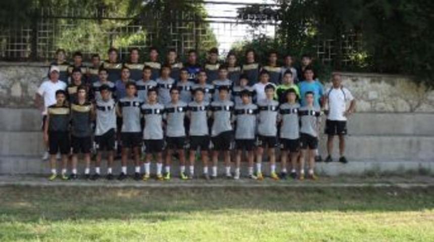 Akademi Liglerde D&uuml;zenlemeler Yapıldı