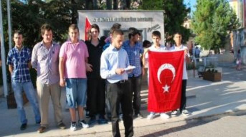 Bafralı Gen&ccedil;ler Ter&ouml;r&uuml; Lanetledi