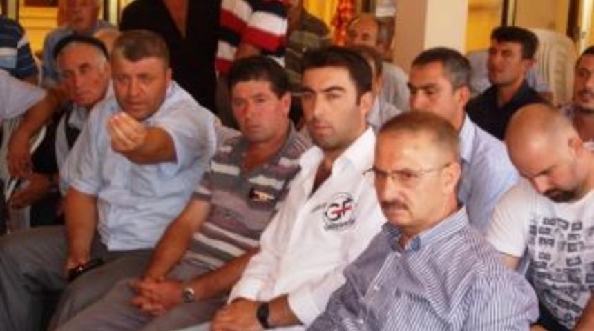 &Ccedil;ift&ccedil;iler Şarap &Uuml;reticisini Boykot Edecek