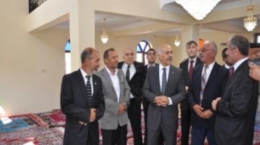 K&ouml;yl&uuml;ler Cami Ve Sosyal Tesislerine Kavuştu