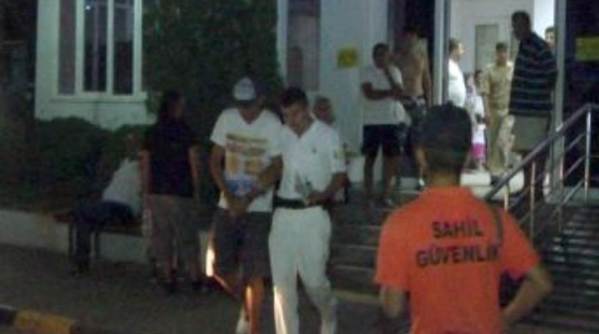 Marmaris'te 11 Ka&ccedil;ak Yakalandı