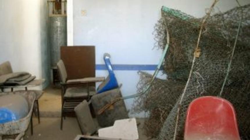 Arabanlı Sporseverler, Stadyumdaki Sosyal Tesislerin Onarılarak Hizmete A&ccedil;ılmasını İstiyor