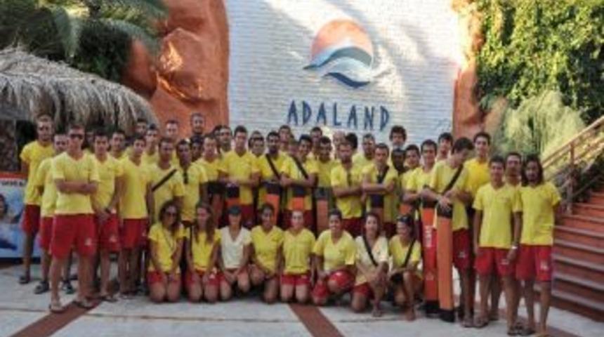 Adaland Aquapark&rsquo;ın Havuzları 74 Uzmana Emanet