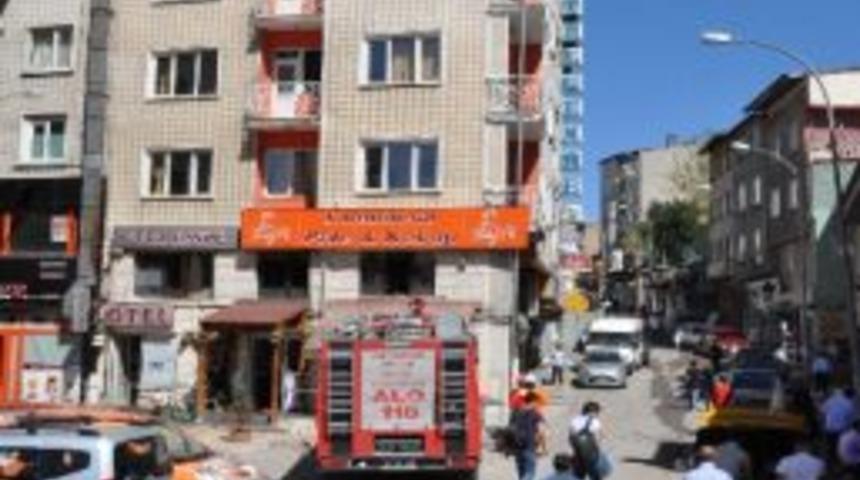 Erzurum'da Korkutan Yangın