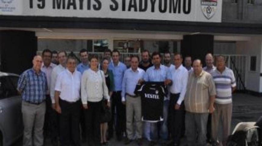 Ak Parti'den Manisaspor'a Localı Destek