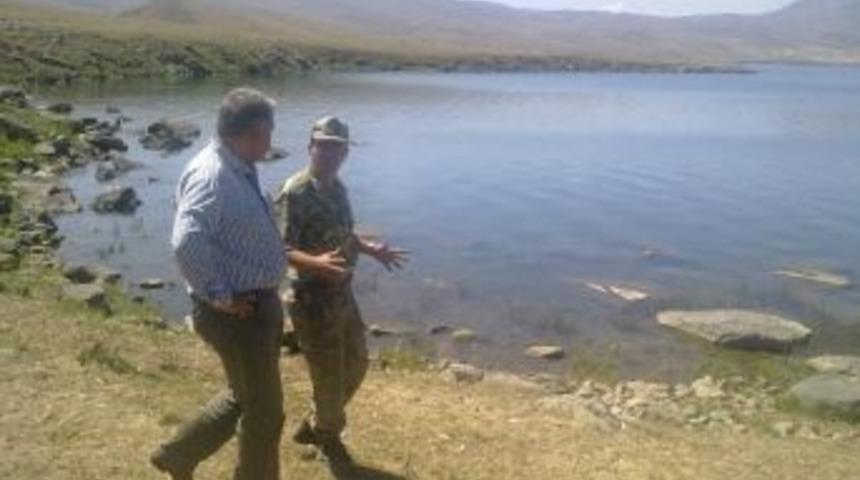 Ağrı Valisi Tekinarslan, Pkk&rsquo;nın Yaktığı Şantiyeyi Gezdi