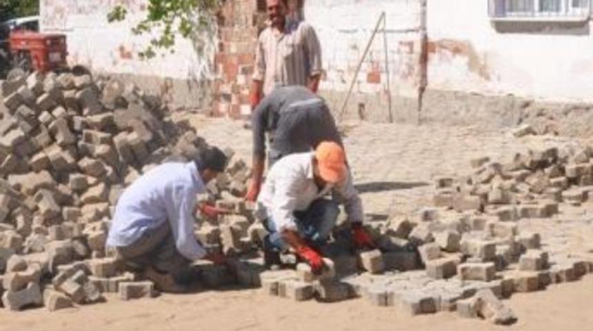 Turgutlu Belediyesi K&ouml;y Yollarında