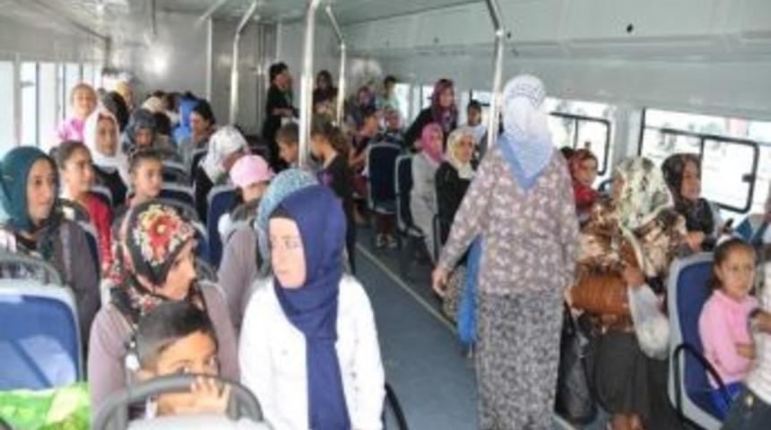 Konteynır Kentlerde Kalan Kadınlar İ&ccedil;in Ahlat Gezisi