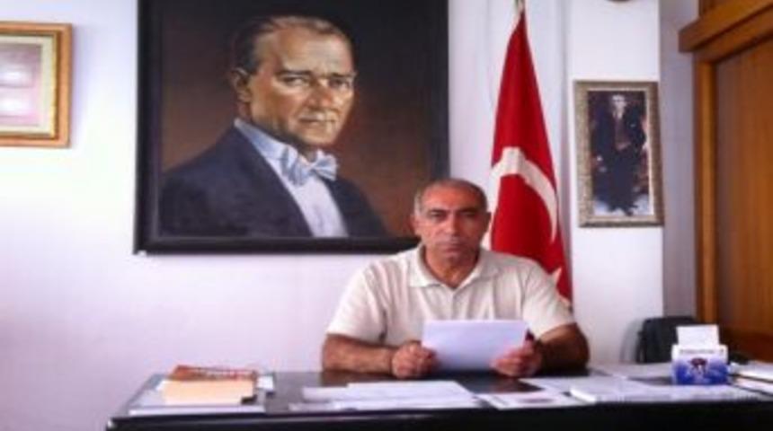 Ayvalık Add&rsquo;den Nazım Hikmetli 26 Ağustos A&ccedil;ıklaması