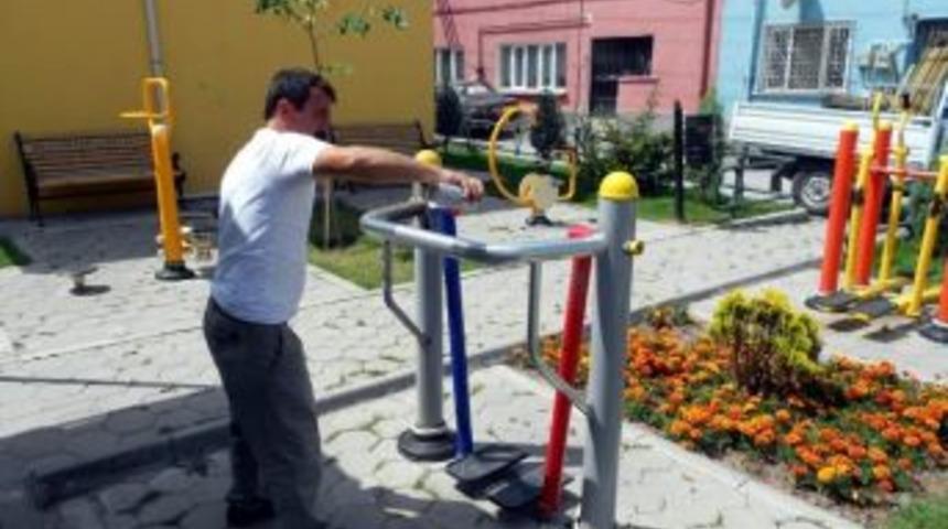 Odunpazarı Belediyesi Park Ve Bah&ccedil;eler M&uuml;d&uuml;rl&uuml;ğ&uuml; "sorunsuz Bir Yeşil" Parolasıyla Hizmet Veriyor