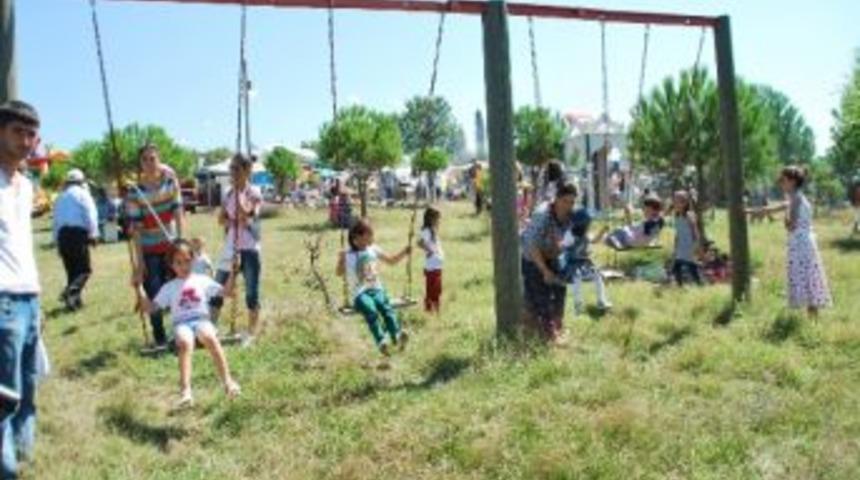 G&ouml;k&ccedil;eağa&ccedil;&rsquo;ta Karadede Panayırı