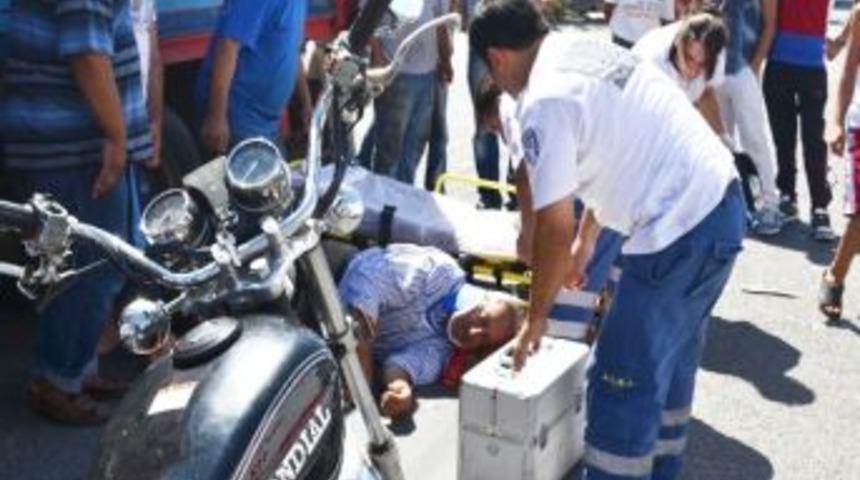 &Ccedil;arptığı Motosiklet S&uuml;r&uuml;c&uuml;s&uuml;n&uuml; Yaralı Halde Bırakıp Ka&ccedil;tı
