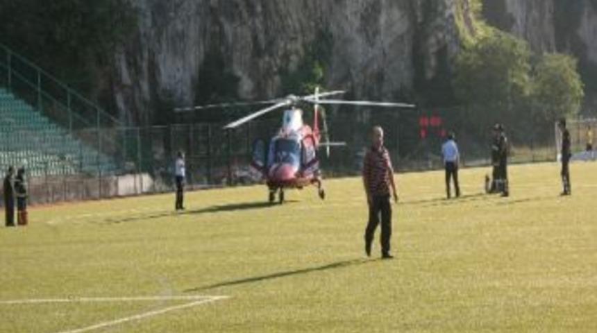 Hava Ambulansı Geldi, Ma&ccedil; Durduruldu