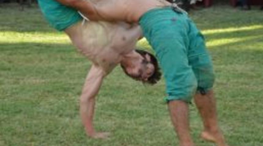 Zengibar Karakucak G&uuml;reşleri'nde Ali Rıza Kaya Başpehlivan Oldu