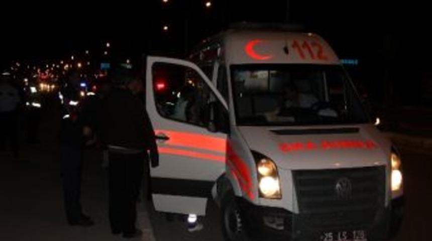 Erzurum&rsquo;da Psikiyatri Hastası Hastaneden Ka&ccedil;tı, Polisi Peşinden Koşturdu