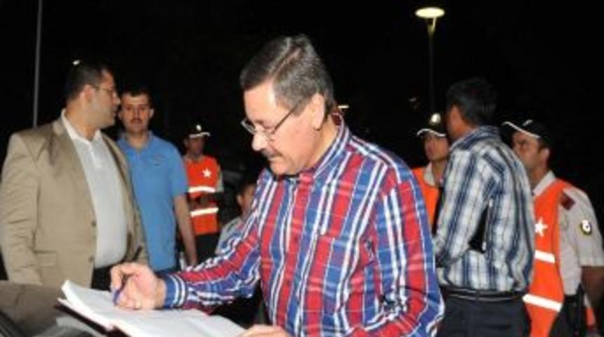 Başkan G&ouml;k&ccedil;ek&rsquo;in Hafta Sonu Gece Mesaisi