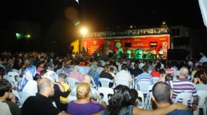 Gezici sinema yolculuğa devam ediyor