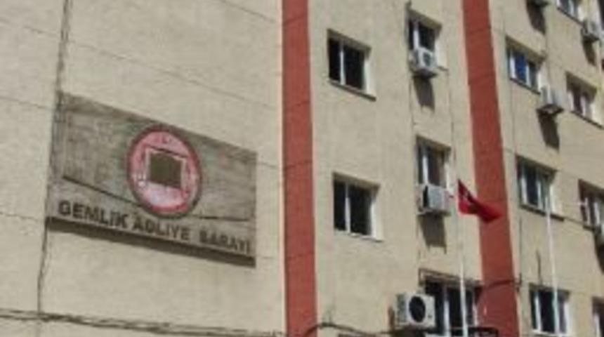 Diken &Uuml;st&uuml;nde Adalet