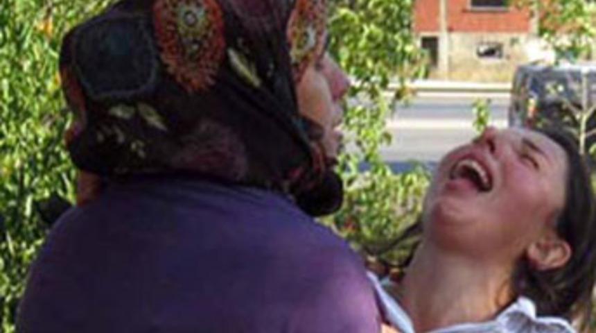 &Ccedil;ocuklar 100 bin lirayı yaktı